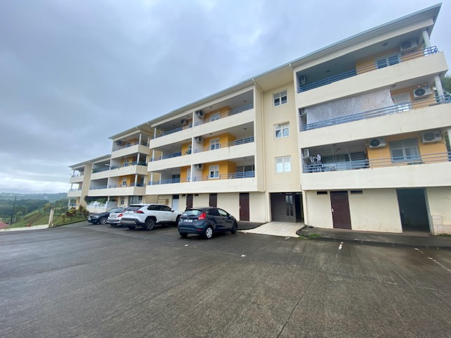 4 pièces 80 m2 LA TRINITE - Appartement T4 A VENDRE- 80.3m2